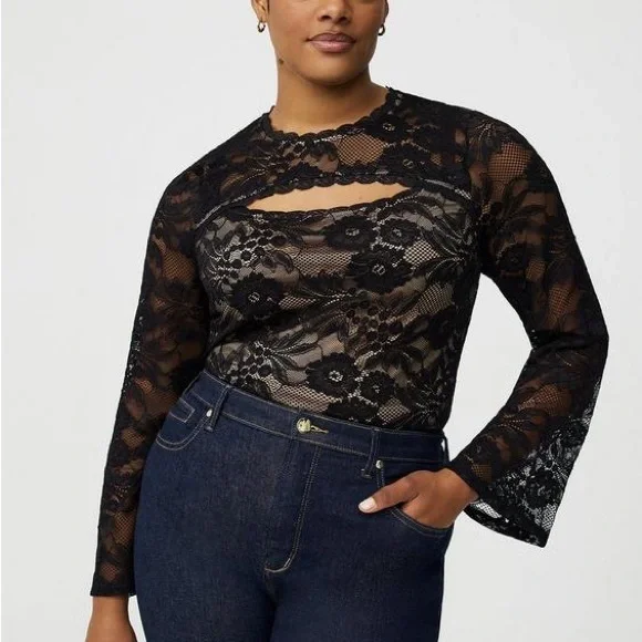 NWT torrid Black Floral Lace Long Sleeve Cutout Blouse - Picture 2 of 9